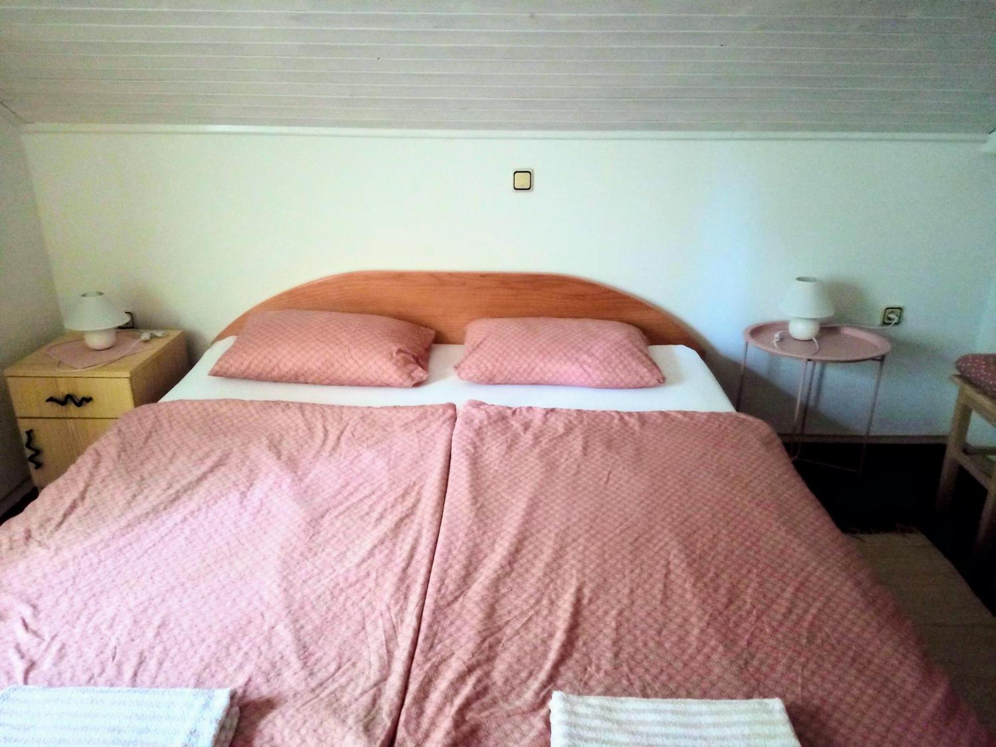 Celinka Rooms Raka Екстер'єр фото